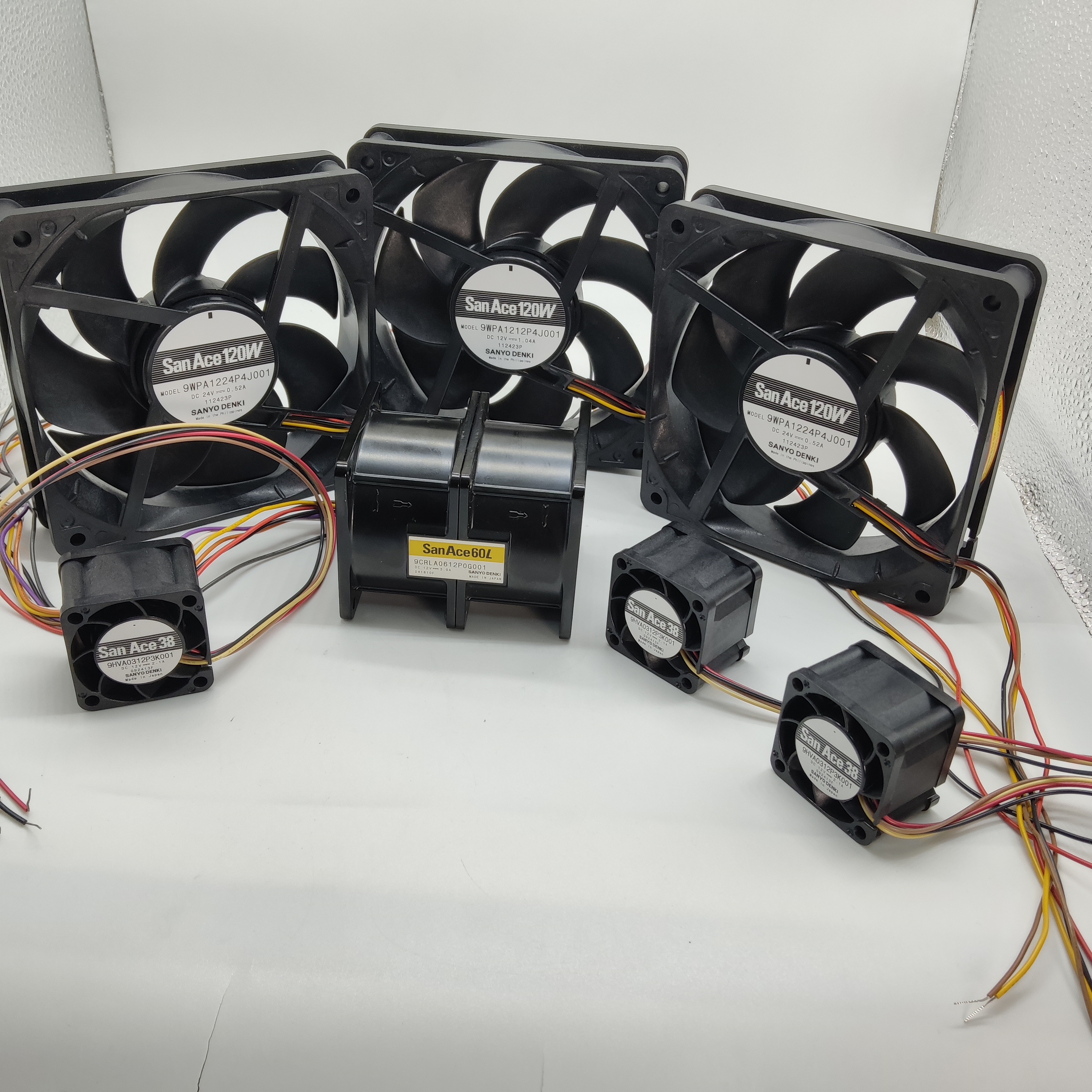 山洋San Ace IP68防水風扇適配儲能柜與充電樁嗎？實際應用優(yōu)勢有哪些？04